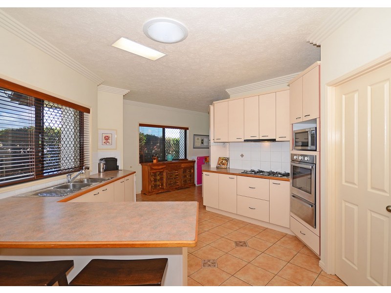 80 Caddy Avenue, Urraween QLD 4655