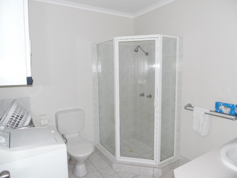 28/465 Esplanade, Torquay QLD 4655