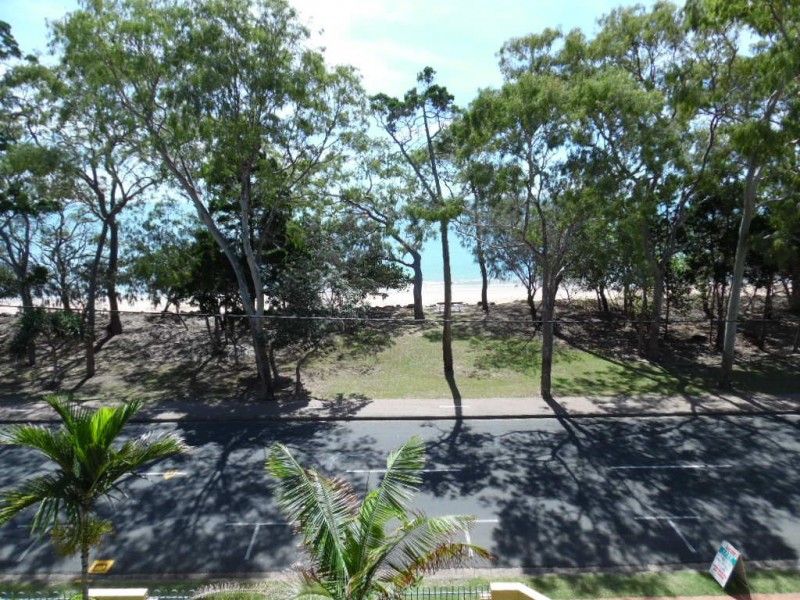 28/465 Esplanade, Torquay QLD 4655