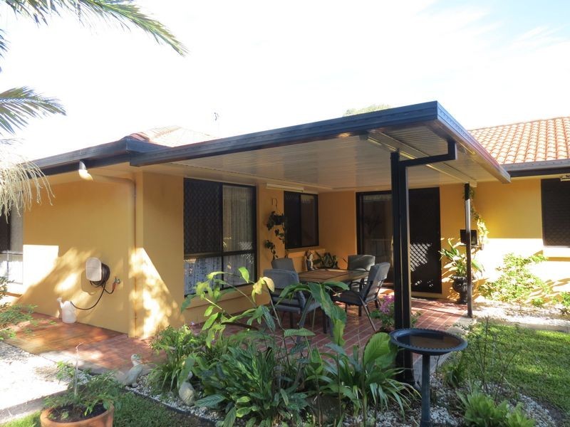 61 Bowerbird Avenue, Eli Waters QLD 4655