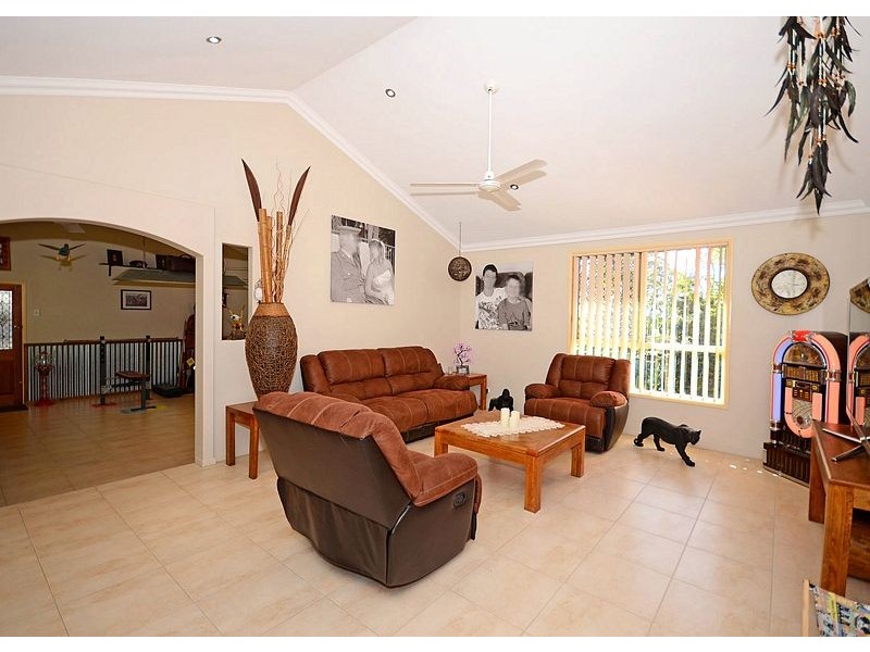 65 Scanlan Street, Sunshine Acres QLD 4655
