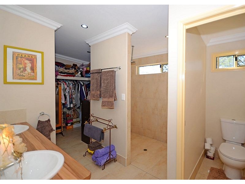 65 Scanlan Street, Sunshine Acres QLD 4655