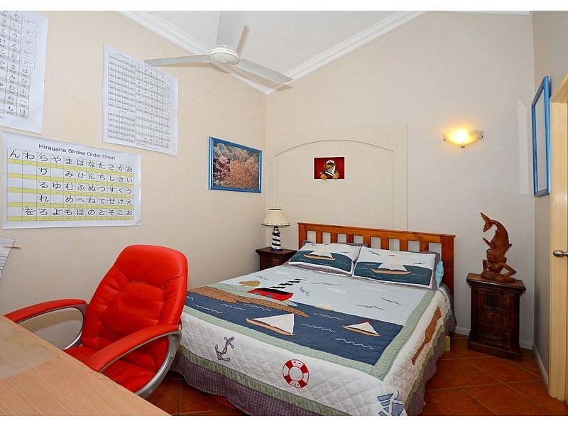 65 Scanlan Street, Sunshine Acres QLD 4655