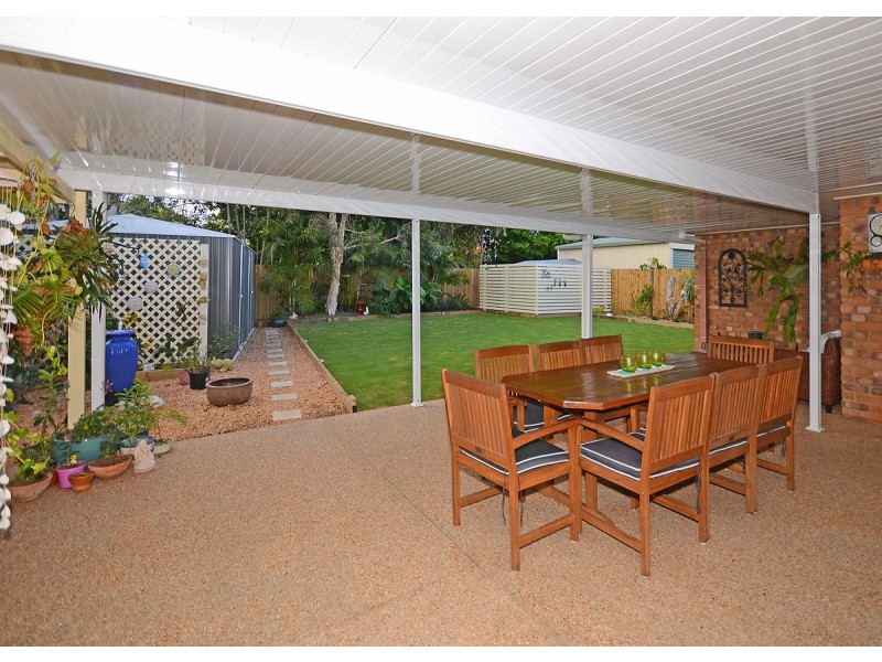 37 Thornbill Drive, Eli Waters QLD 4655