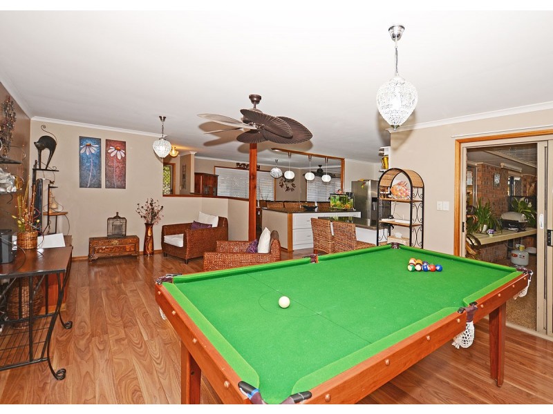 37 Thornbill Drive, Eli Waters QLD 4655