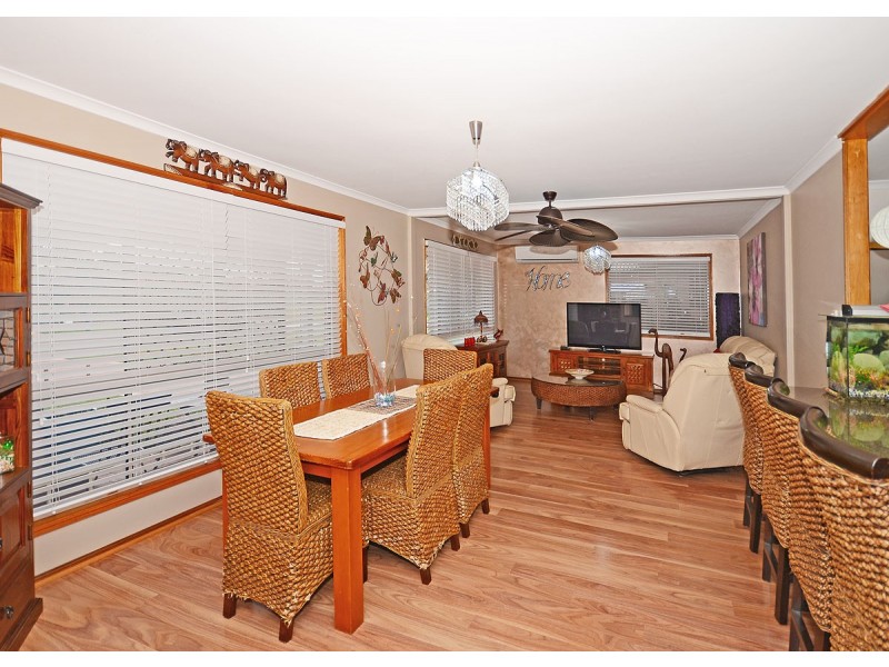 37 Thornbill Drive, Eli Waters QLD 4655