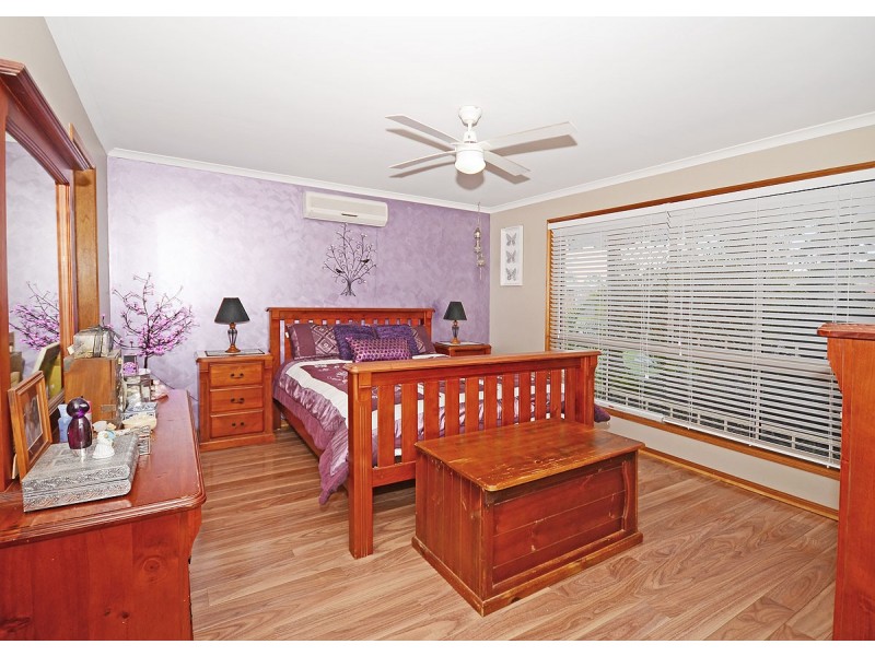 37 Thornbill Drive, Eli Waters QLD 4655