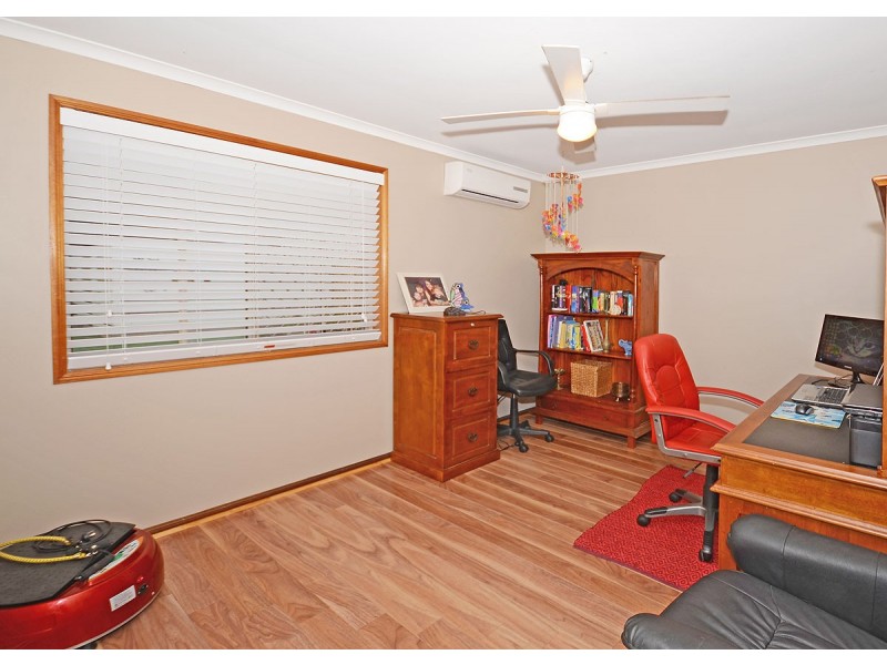 37 Thornbill Drive, Eli Waters QLD 4655