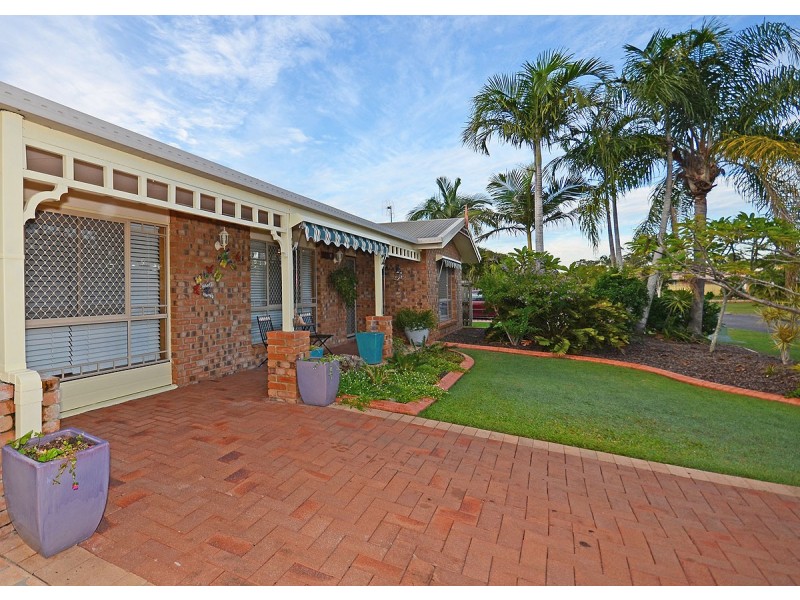 37 Thornbill Drive, Eli Waters QLD 4655