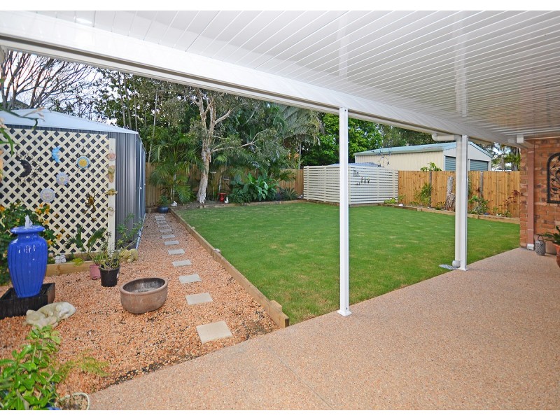 37 Thornbill Drive, Eli Waters QLD 4655