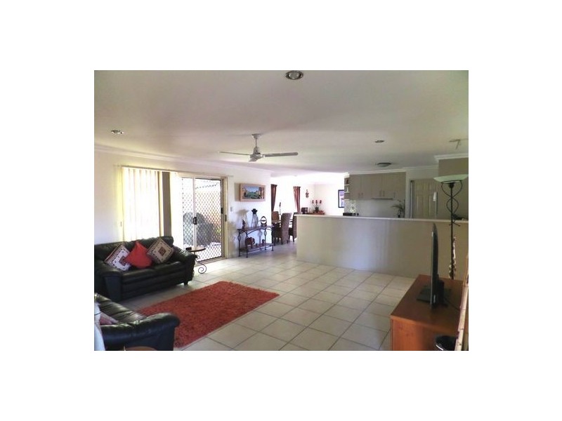 47 Turrum Street, Scarness QLD 4655