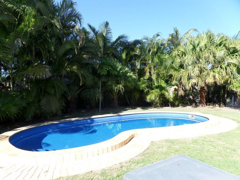 7 Eastwood Court, Urangan QLD 4655