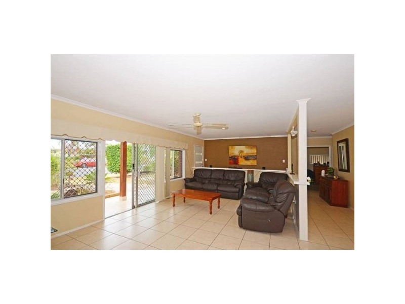 14 Kehlet Street, Point Vernon QLD 4655