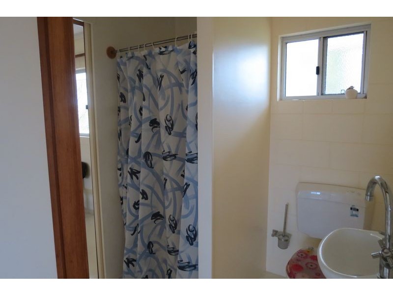 33 Orchid Drive, Burrum Heads QLD 4659