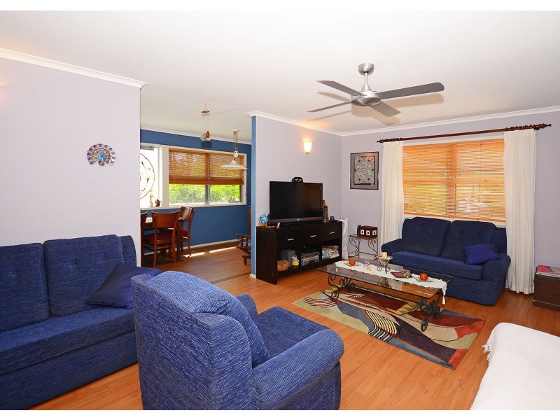 22 Eurong Avenue, Pialba QLD 4655