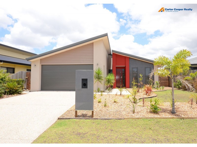 36 Earl St Vincent Cct, Eli Waters QLD 4655