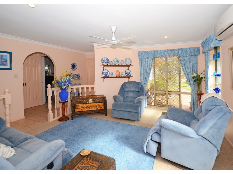 16 Craig Crescent, Pialba QLD 4655