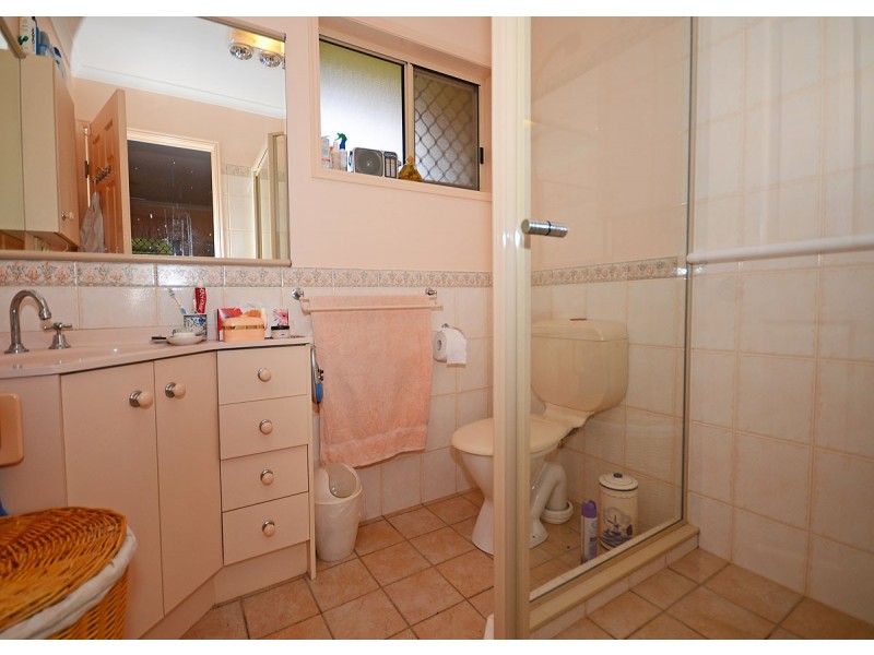 16 Craig Crescent, Pialba QLD 4655