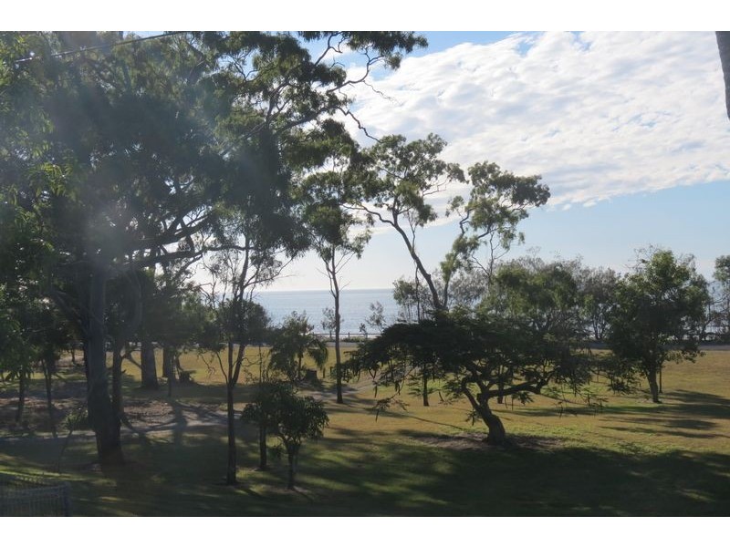 18 Mant Street, Point Vernon QLD 4655