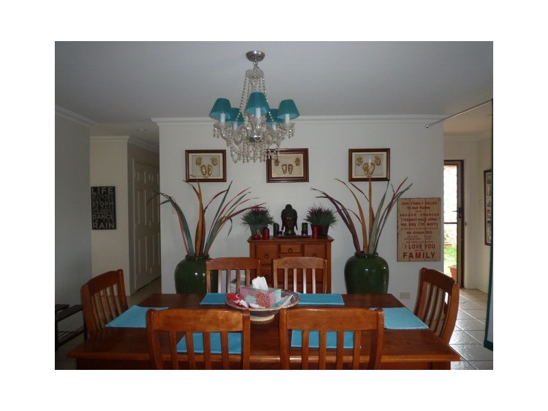 6 Westminster Court, Kawungan QLD 4655