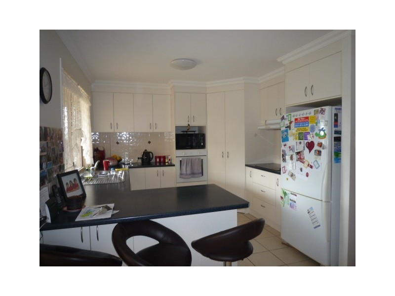 6 Westminster Court, Kawungan QLD 4655