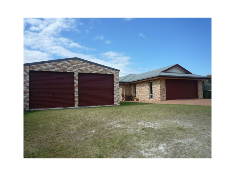 6 Westminster Court, Kawungan QLD 4655