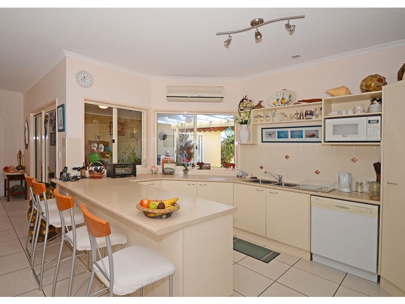 13/34-56 Elizabeth, Urangan QLD 4655