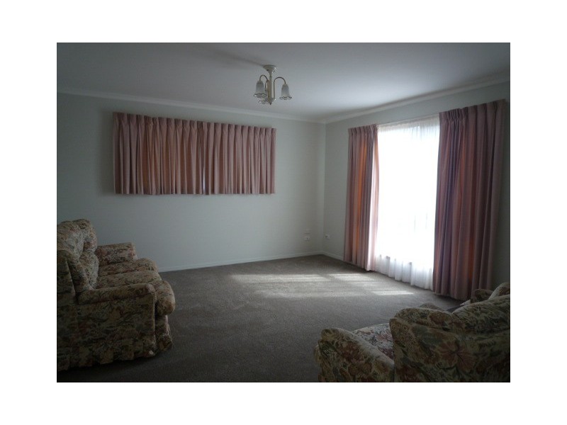 30 Melaleuca Crescent, Kawungan QLD 4655