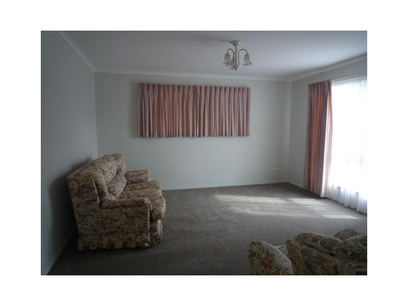 30 Melaleuca Crescent, Kawungan QLD 4655