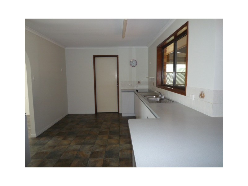 30 Melaleuca Crescent, Kawungan QLD 4655