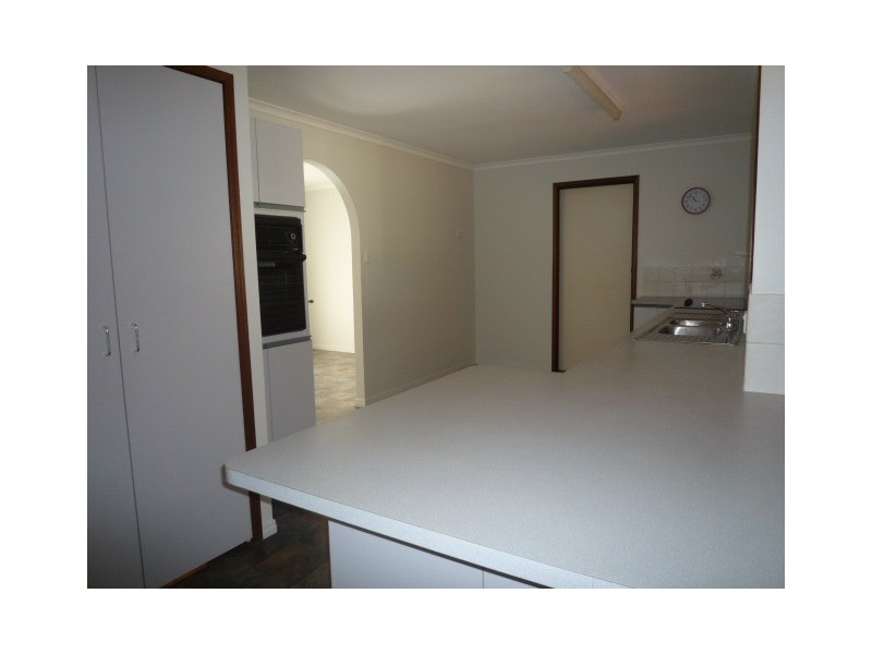 30 Melaleuca Crescent, Kawungan QLD 4655