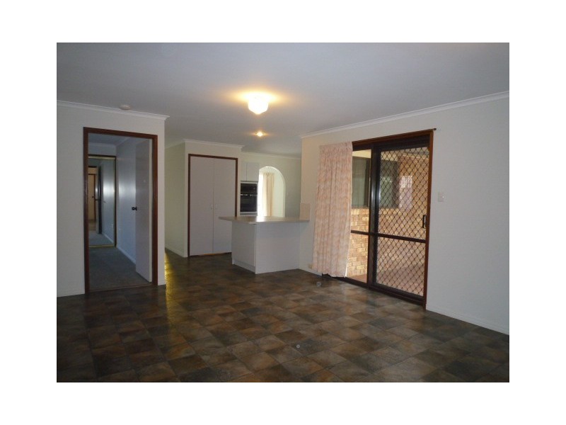 30 Melaleuca Crescent, Kawungan QLD 4655