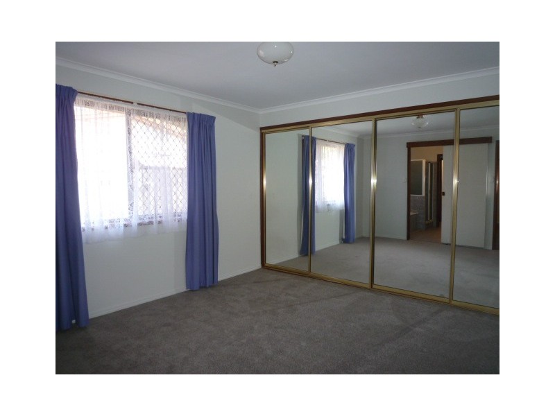 30 Melaleuca Crescent, Kawungan QLD 4655