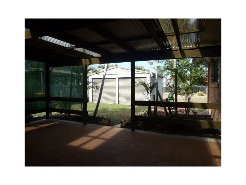 30 Melaleuca Crescent, Kawungan QLD 4655