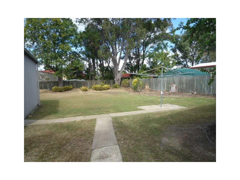 30 Melaleuca Crescent, Kawungan QLD 4655