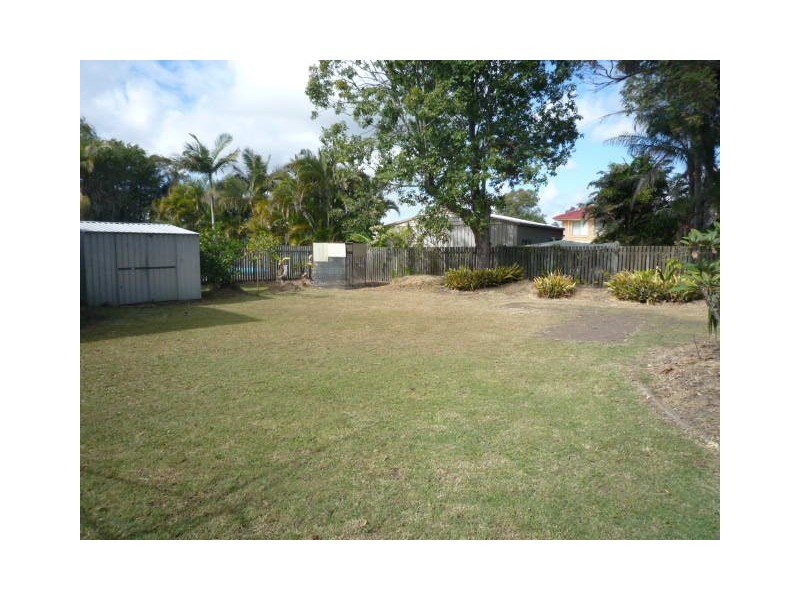 30 Melaleuca Crescent, Kawungan QLD 4655