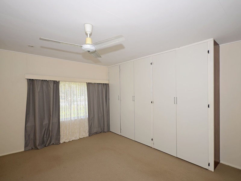 4 Tooth Street, Pialba QLD 4655