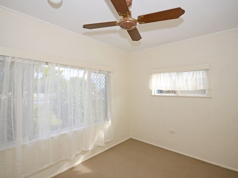 4 Tooth Street, Pialba QLD 4655