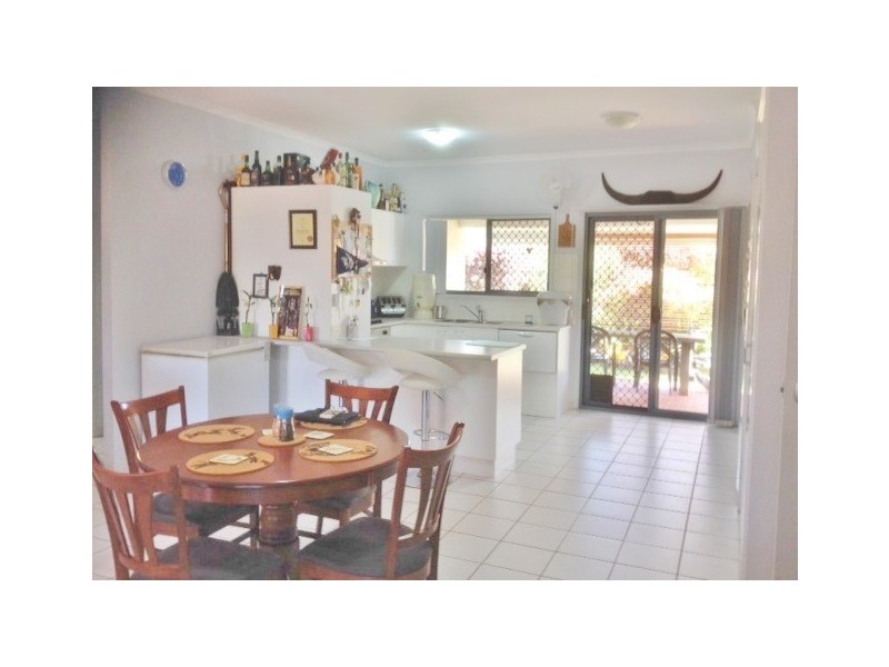 117-34 Elizabeth Street, Urangan QLD 4655