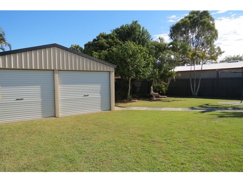4 Hyperno Road, Point Vernon QLD 4655