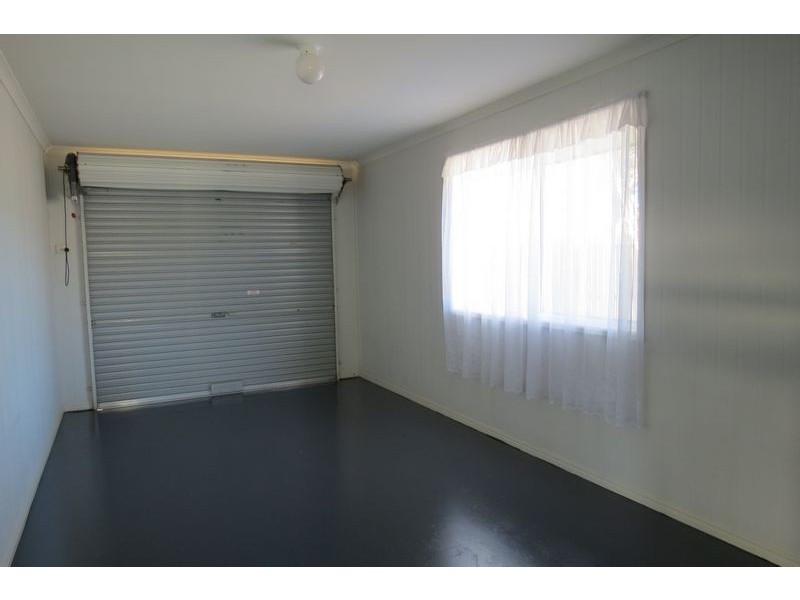 4 Hyperno Road, Point Vernon QLD 4655