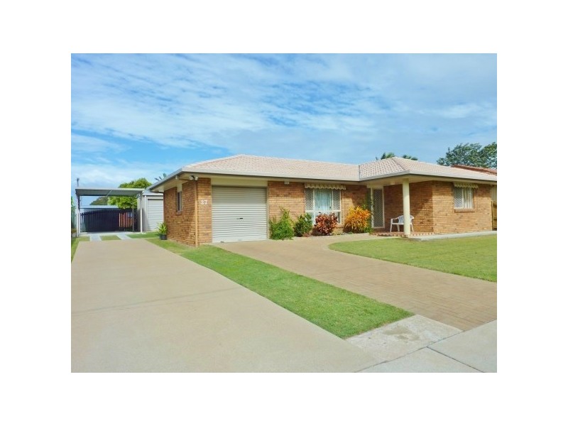 27 Barnstaple Street, Torquay QLD 4655