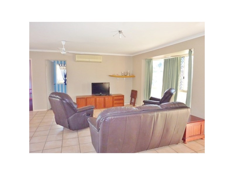 31 Merlin Drive, Urangan QLD 4655