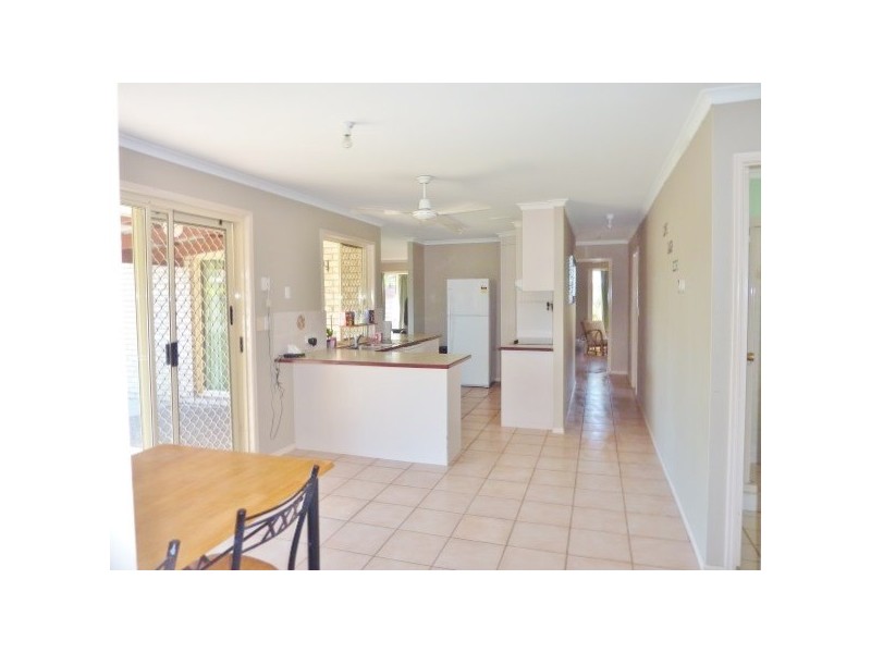 31 Merlin Drive, Urangan QLD 4655