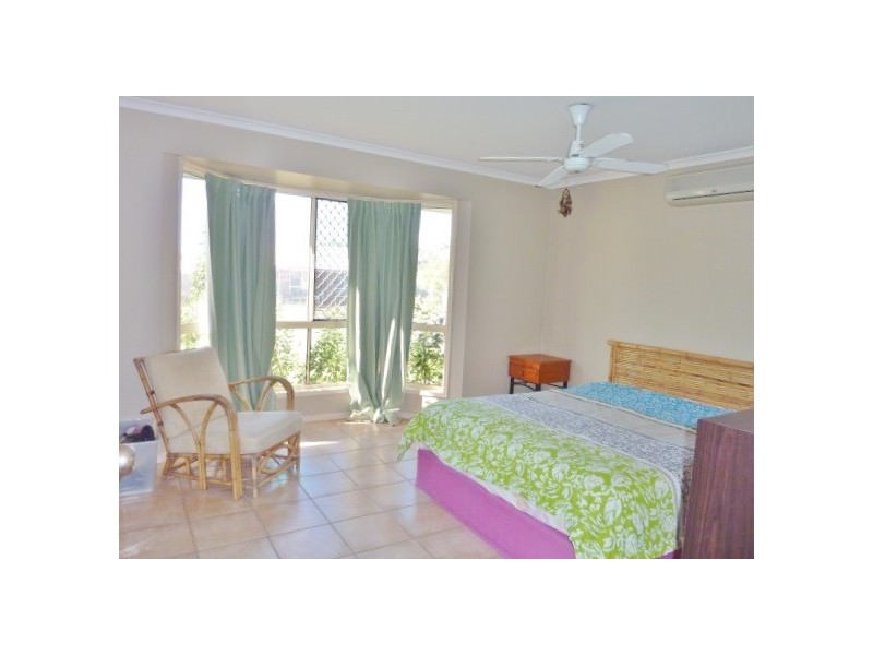 31 Merlin Drive, Urangan QLD 4655