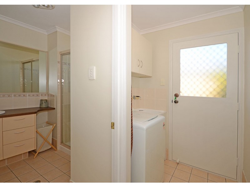 1-208 Elizabeth Street, Urangan QLD 4655