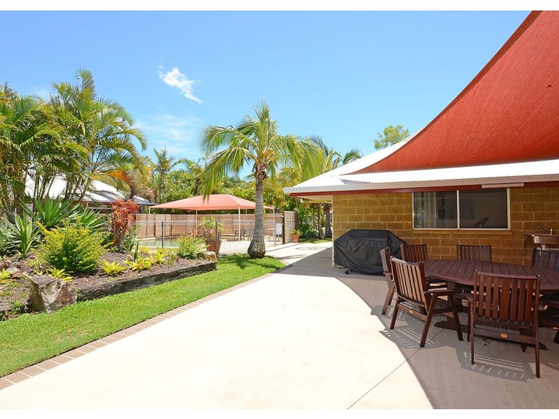 1-208 Elizabeth Street, Urangan QLD 4655