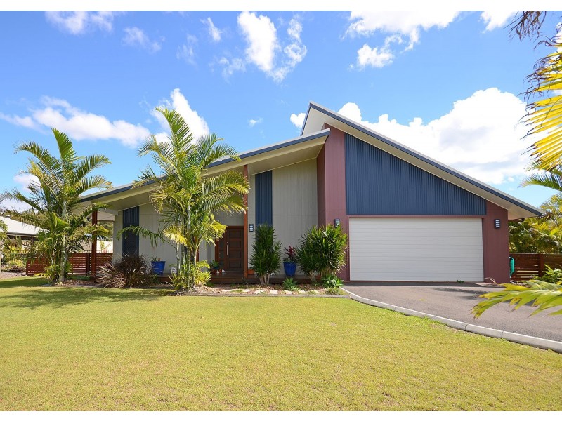 32 Blue Lagoon Way, Dundowran Beach QLD 4655