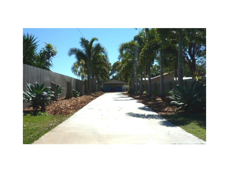 8 Verden Drive, Urangan QLD 4655
