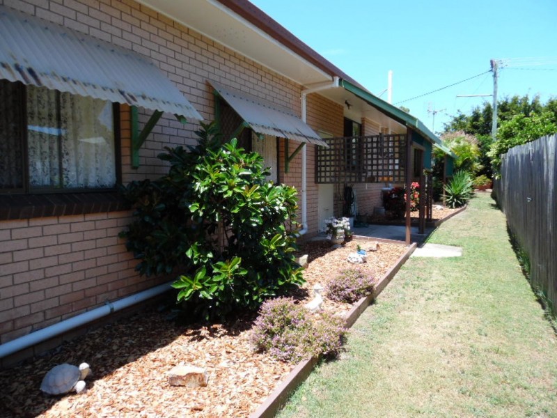 33 Miller Street, Urangan QLD 4655